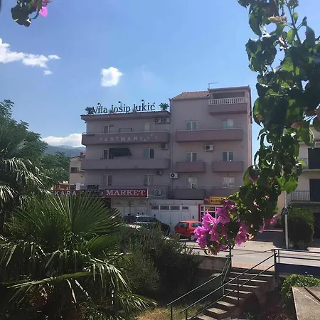 Lägenhet Jukic Makarska